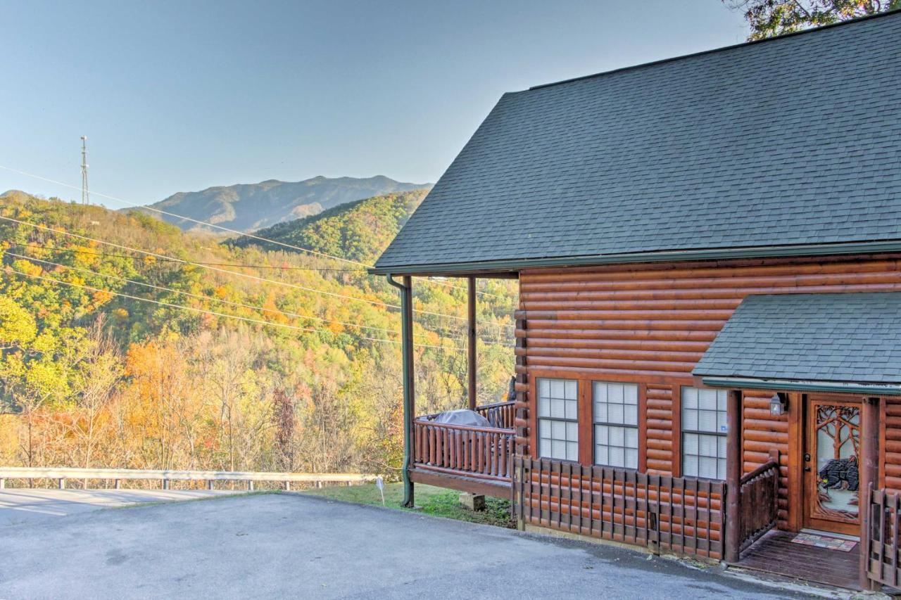 Expansive Gatlinburg Cabin Hot Tub, Deck And Grill! Экстерьер фото