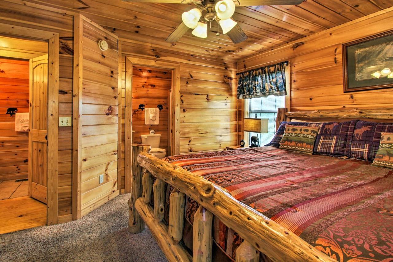 Expansive Gatlinburg Cabin Hot Tub, Deck And Grill! Экстерьер фото