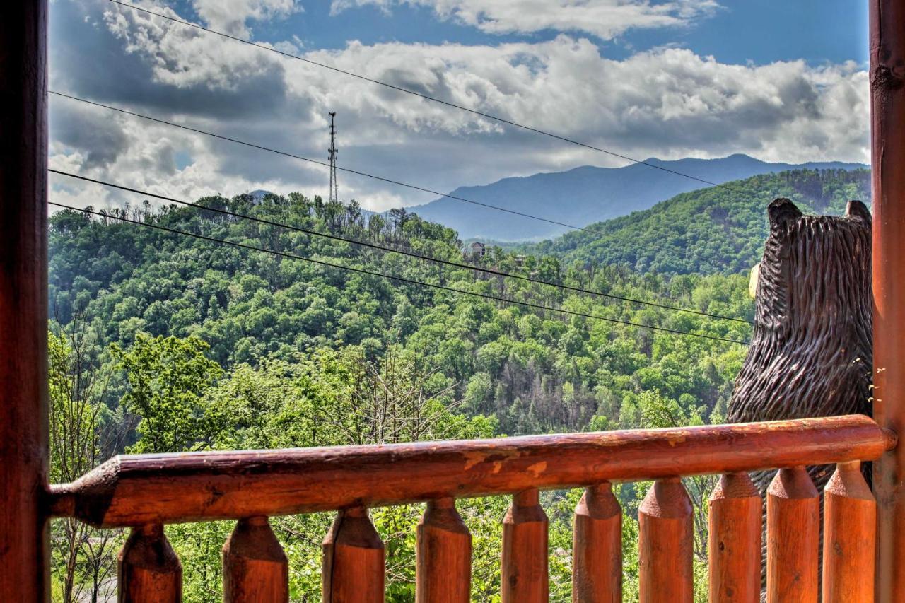 Expansive Gatlinburg Cabin Hot Tub, Deck And Grill! Экстерьер фото